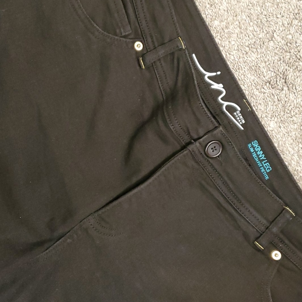18W INC Black skinny leg denim